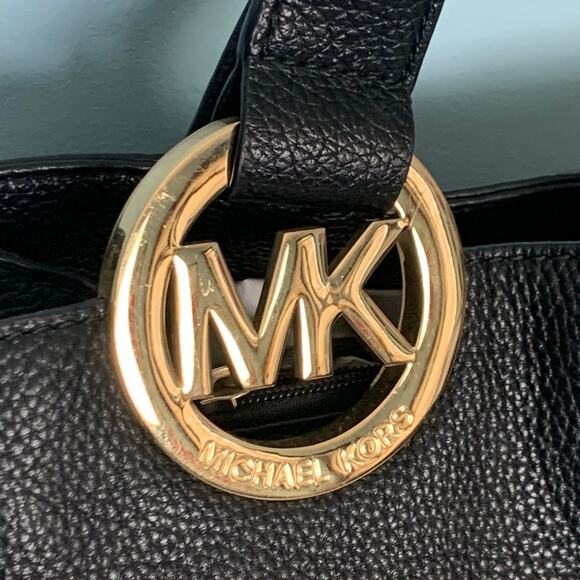 Michael Kors Black Leather Purse with Gold Initials - Picture 4 of 8